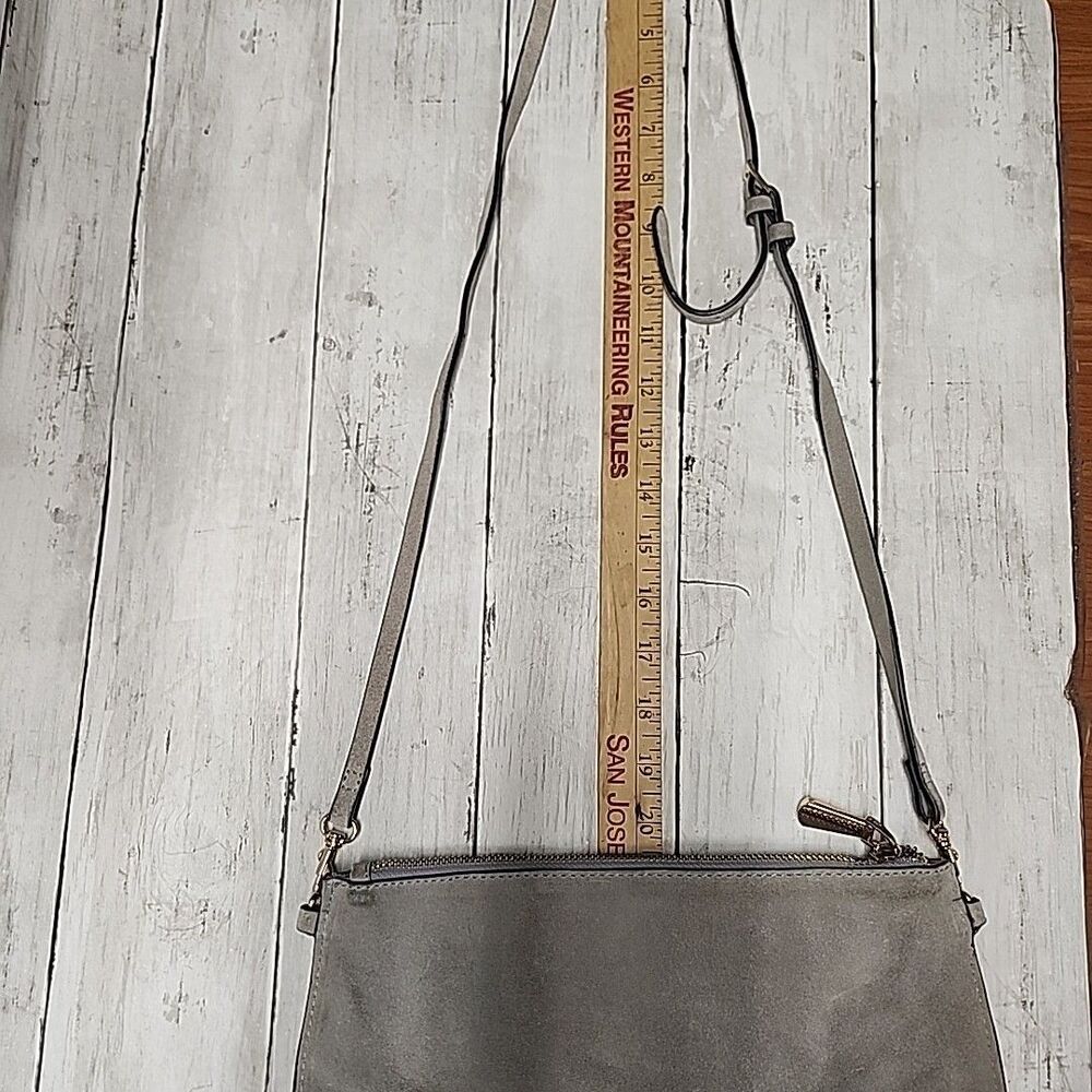 H&M Gray 100% Suede Shell Crossbody Bag Leather  Purse Small Travel - Picture 8 of 14